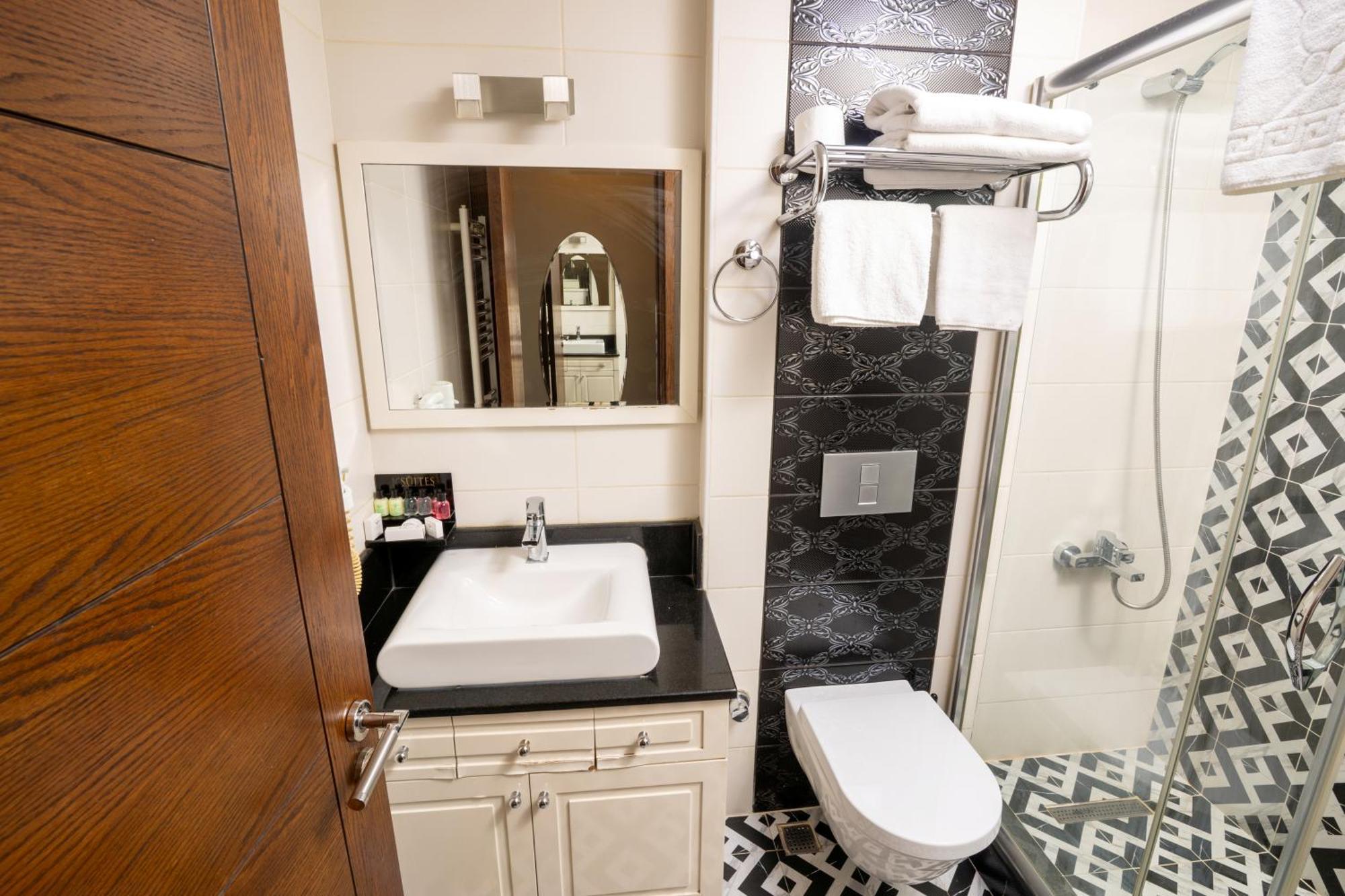 Sisli Luxury K Suites Hotel Provincia di Provincia di Istanbul Esterno foto